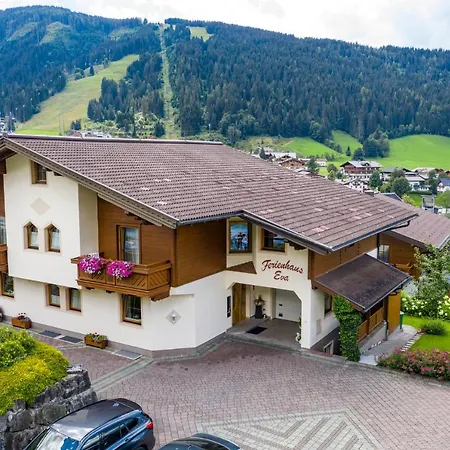 Eva * Flachau